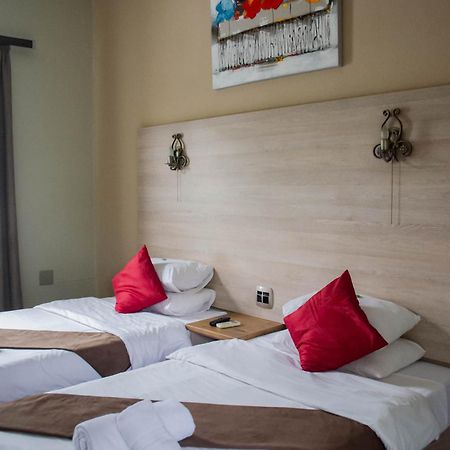 Minen Hotel Tsumeb Dış mekan fotoğraf